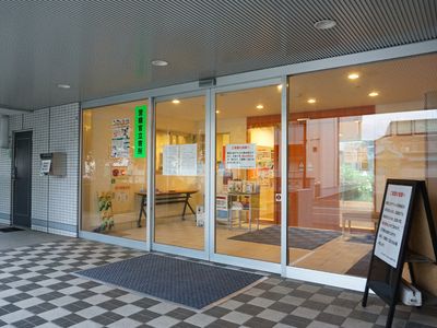エントランス正面の様子