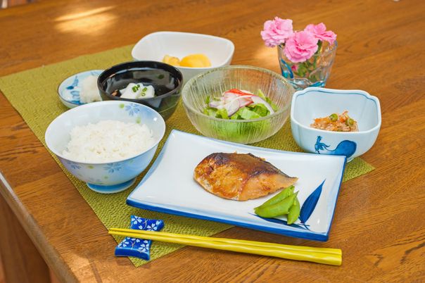 彩り豊かな和食膳の料理