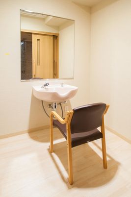 シンプルな洗面台