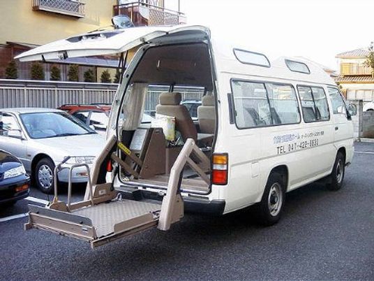 バリアフリー送迎バス