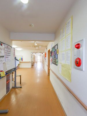 廊下の注意書き散布