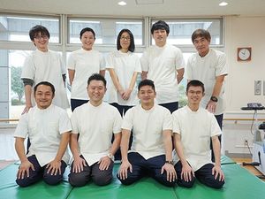 スタッフ集合の機能訓練室  