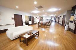ゆったりしたロビーの様子