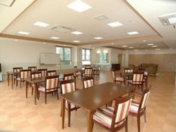 広々とした多目的室