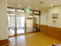 温もりあるエントランス