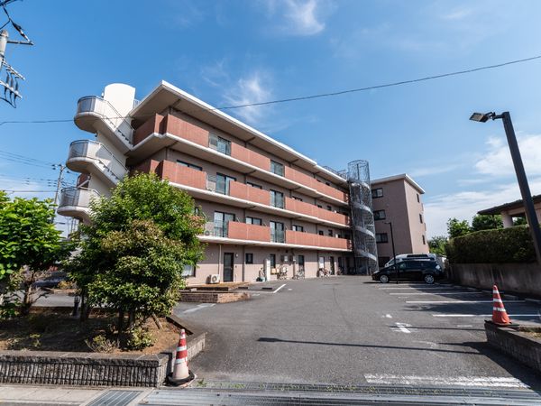 清潔感のある建物外観