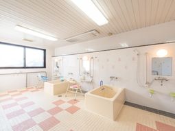 明るい洗面所空間