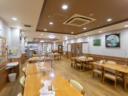 広々とした食堂