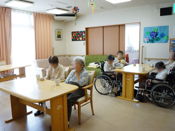 快適な居間の様子