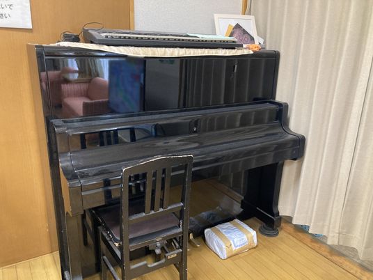 ピアノのある部屋