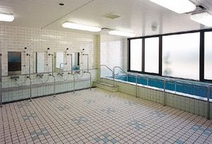 清潔な浴室の様子