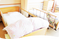 落ち着いた部屋の居室