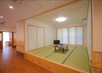 落ち着いた和室