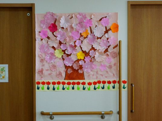 手作りの桜の壁装飾