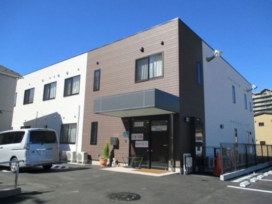 清潔感のある施設外観