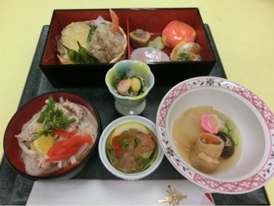 彩り豊かな和食メニュー