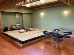 和室のラウンジ