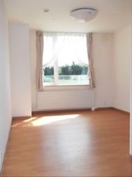 明るい室内と窓の部屋