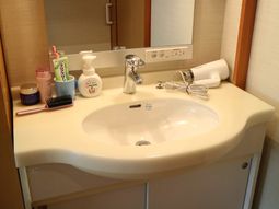整然と並べられた洗面用具