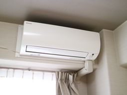 清潔なエアコンが設置