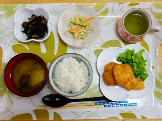 和風のバランス良い食事