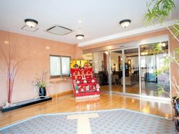 明るいエントランス