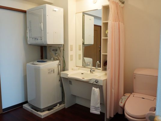 洗濯機と洗面台の設備