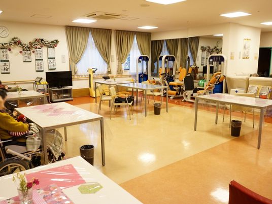共有スペースとトレーニング器具