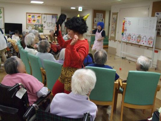 多目的室でのレクリエーション