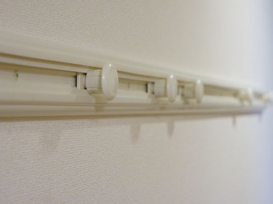 手すりのある廊下