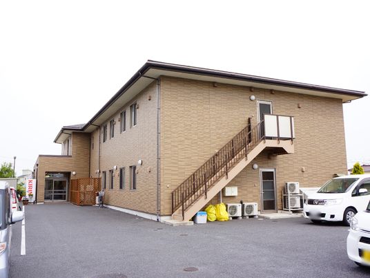 きれいな外観の建物