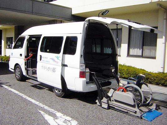 車椅子対応のバン