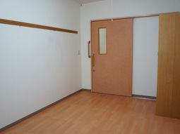 清潔な居室の一角