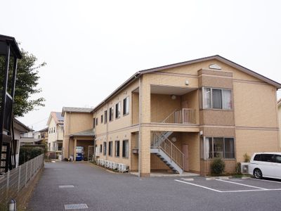 きれいな外観の施設