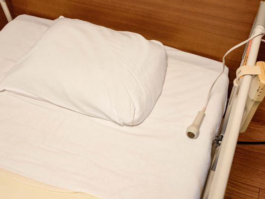 ベッドが並ぶ居室