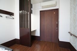 居室のエレガントな一角