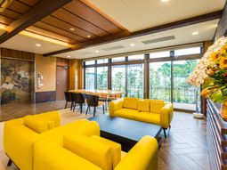 明るいリビングエリア