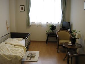 整った個室の居室