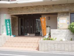 エントランスの外観