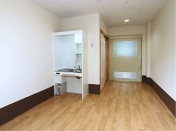 清潔なキッチン付き居室