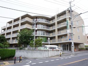 多階層のモダンな外観