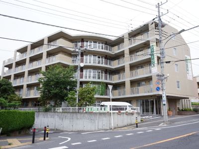 多階層のモダンな外観
