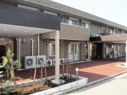 清潔感のあるエントランス