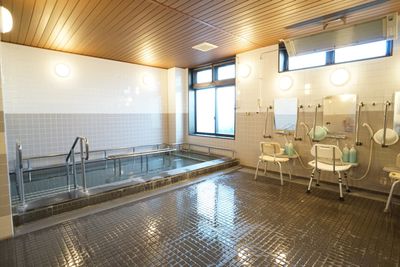 ゆったり快適な浴室