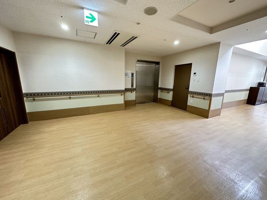 明るい廊下