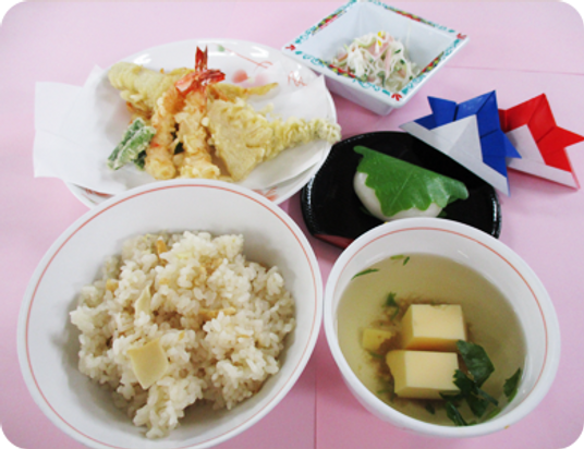 彩り豊かな和食の料理