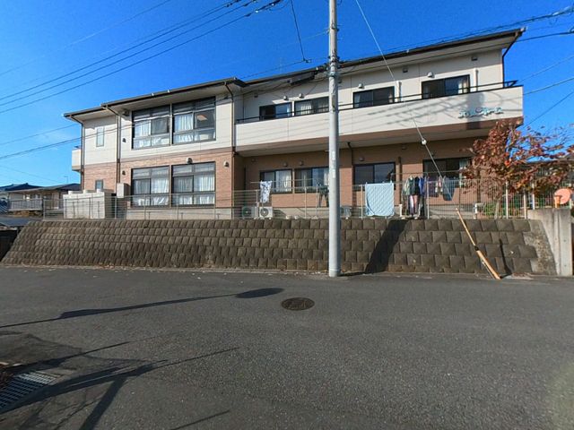 施設の外観 外観 日当たりが良く、明るい外観が印象的な施設です。働く環境としても適しています。