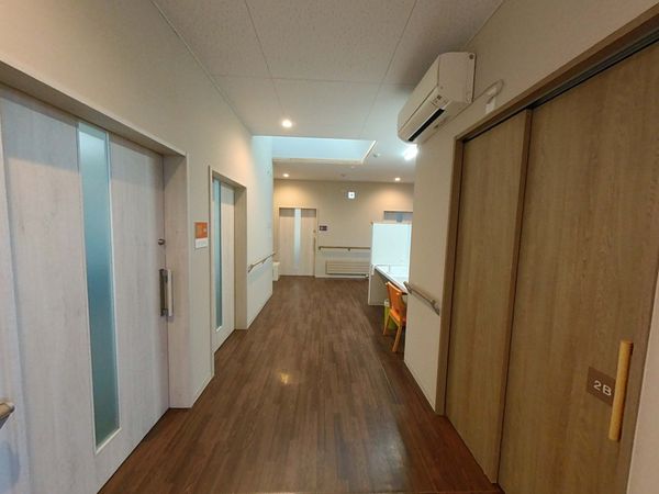 明るい廊下