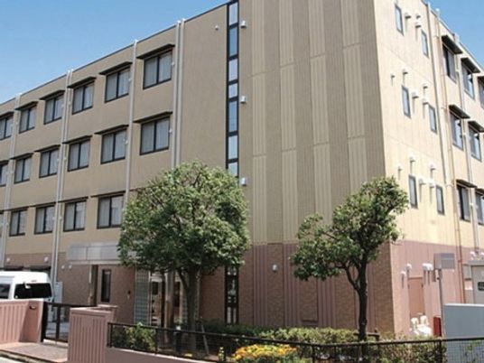 外観の清潔な建物