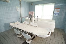 バリアフリー浴室の設備